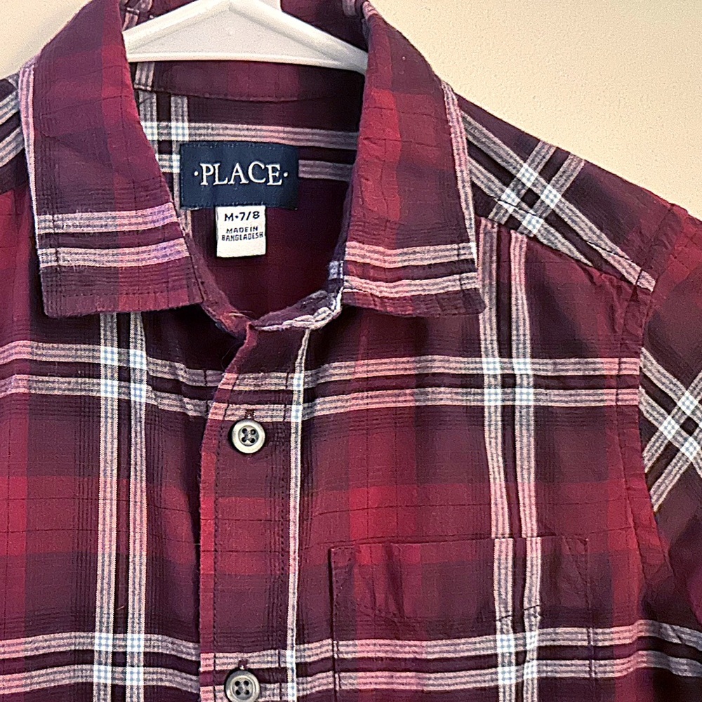 Boys Children’s Place Button Down Shirt Size Medium Red Burgundy White Plaid